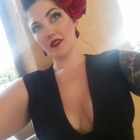 Meet your Posher, Natasha - Picture 13 of 14